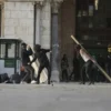 Usai Bentrokan, Polisi Rezim Zionis Serbu Situs Suci Yerusalem