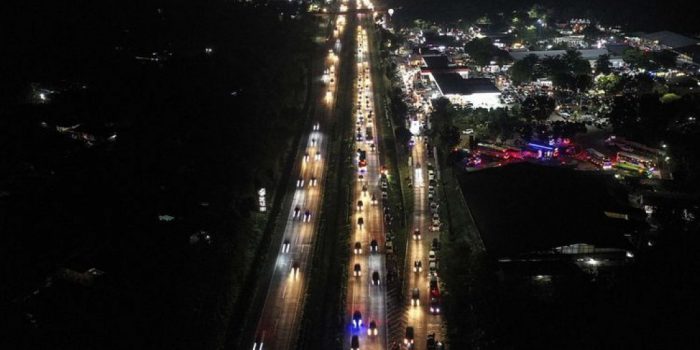 H-2 Rekayasa Lalin Satu Arah di Jalan Tol Cirebon Masih Berlaku