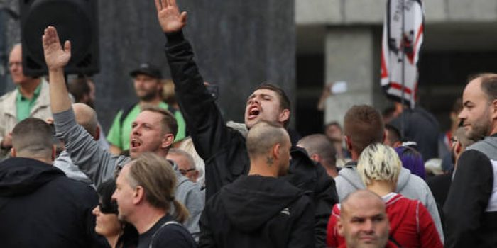 Berlin Khawatir 300 Anggota Badan Keamanan Negara Pro Hitler
