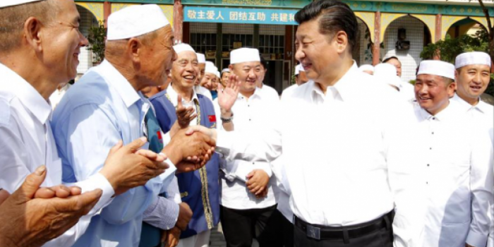 Kunjungi Muslim Uigur, Xi Jinping Sebut Perkembangan Islam dan Adaptasi Agama dengan Sosialis
