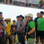 Blusukan Ke Sawah, Cak Imin Dengarkan Curhat Para Petani di Cirebon