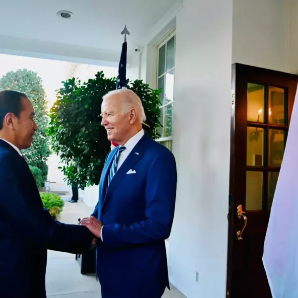Jokowi Mengakhiri Perjalanan ke AS dengan Tonggak Penting