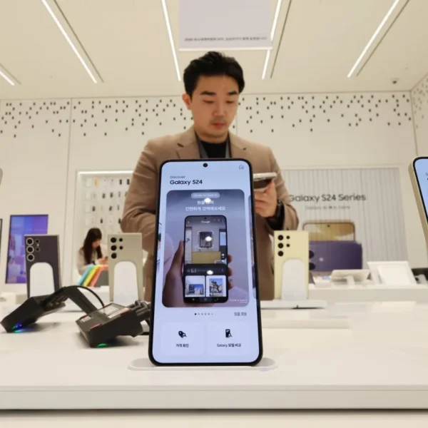 Fitur Teranyar Samsung Galaxy S24 Sertakan Artificial Intellegence di Tiongkok, Google Digusur Baidu