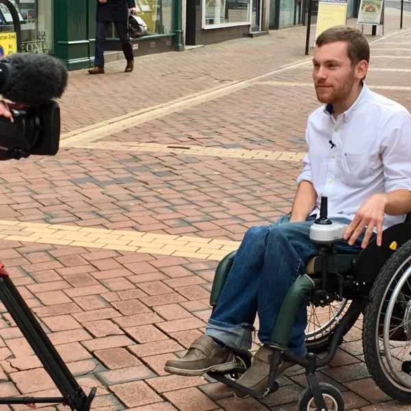 Industri Media di Inggris Buka Platform Baru Untuk Penyandang Disabilitas