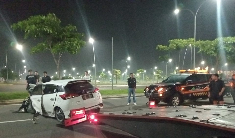 Mobil Towing Hendak Naikkan Yaris di Jembatan Tokyo PIK 2 Tangerang Ditabrak Pajero Sport, 2 Meninggal Dunia
