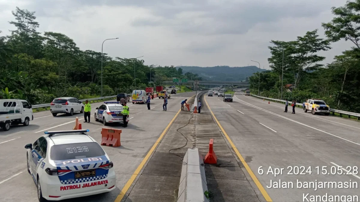 Trans Jawa, PT Jasamarga Transjawa Tol mendukung pemberlakuan rekayasa lalu lintas One Way lokal. (foto: PT Ja