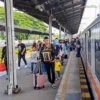 Daop 3 Cirebon menyediakan sebanyak 91.720 tempat duduk untuk keberangkatan dari Stasiun di wilayah Daop 3 Cir