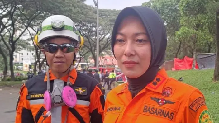 Wawancara Kepala Kantor SAR Jakarta Desiana Kartika Bahari terkait proses evakuasi korban pesawat jatuh di ka