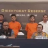 Konferensi pers pembunuhan wanita dalam koper di Polda Metro Jaya, Jakarta Selatan, Jumat (3/5/2024).