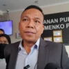 Kuasa hukum Pegi Setiawan atau Perong, Marwan Iswandi, kepada awak media di Kantor Kemenko Polhukam, Jakarta P