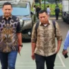 Seorang staf Sekretaris Jenderal PDIP Hasto Kristiyanto, yang bernama Kusnadi mengaku mengalami perlakuan tida