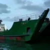 Kapal LCT Cita XX yang berangkat dari Pelabuhan Pomako, Kabupaten Mimika, Papua Tengah menuju Kabupaten Yahuki