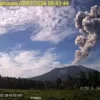 Gunung Ibu di Halmahera Barat, Maluku Utara mengalami dua kali erupsi, Selasa 2 Juli 2024. Foto/PVMBG
