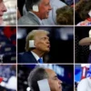 Sejumlah pendukung Trump kompak memakai korban putih di telinga kanannya saat mengikuti kampanye.